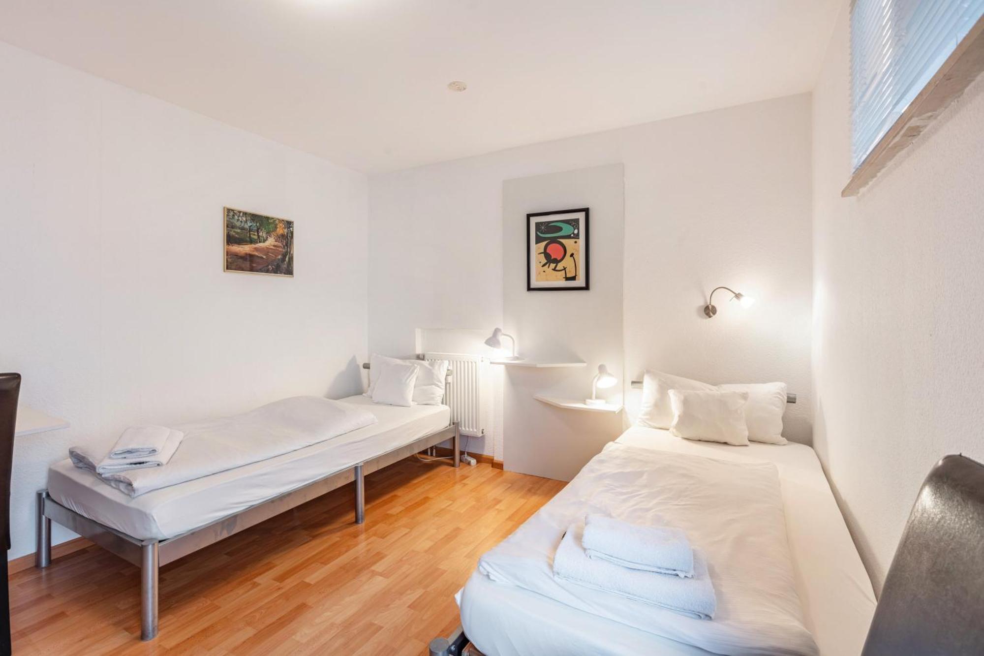 Apartments Am Schwarzwaelder Hof Бад-Беллинген Экстерьер фото